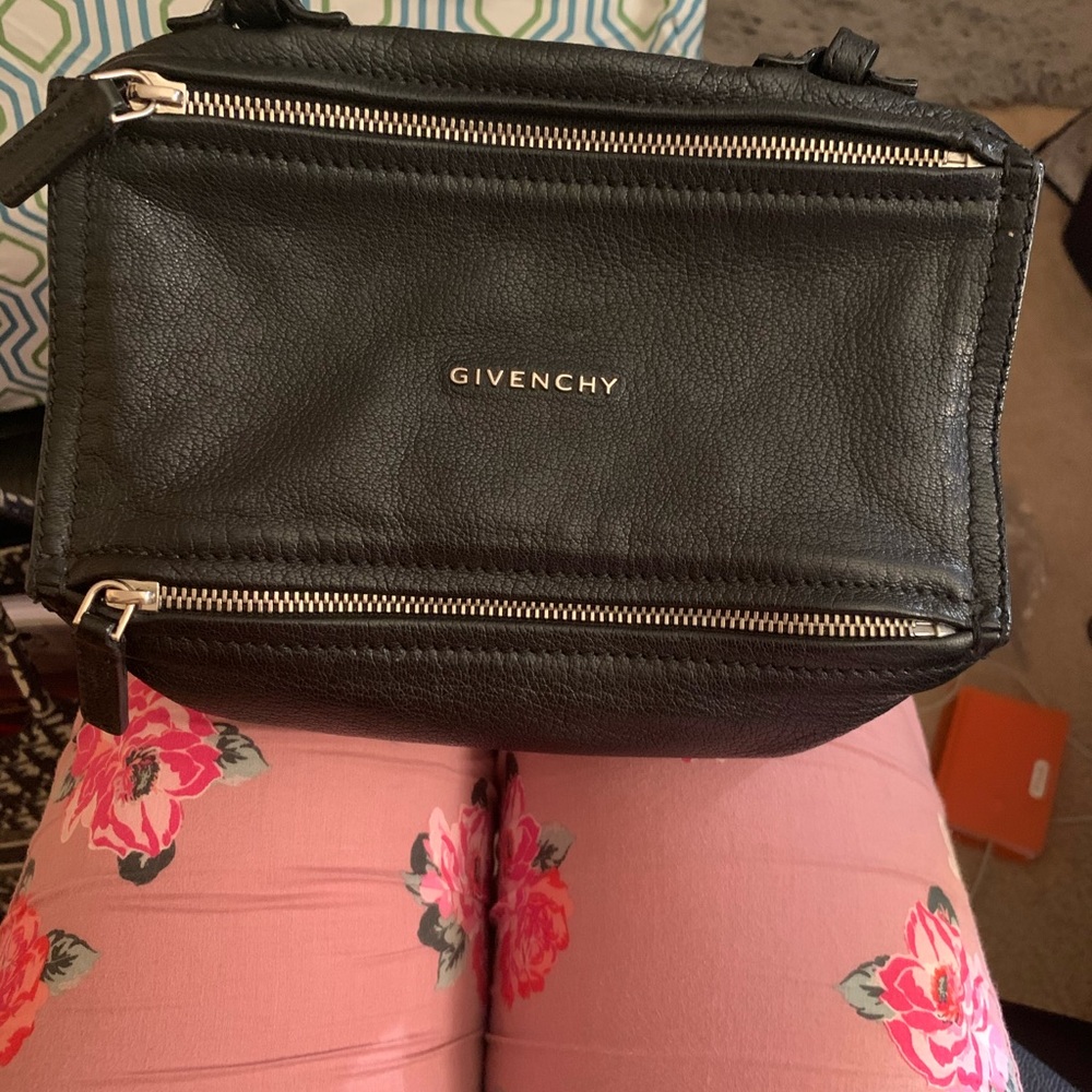 Black givenchy mini pandora